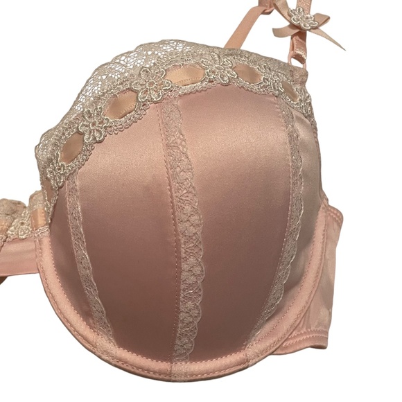 Victoria's Secret Angels Satin Pink Lace Feminine Lingerie Bra Size 34C - Picture 2 of 9